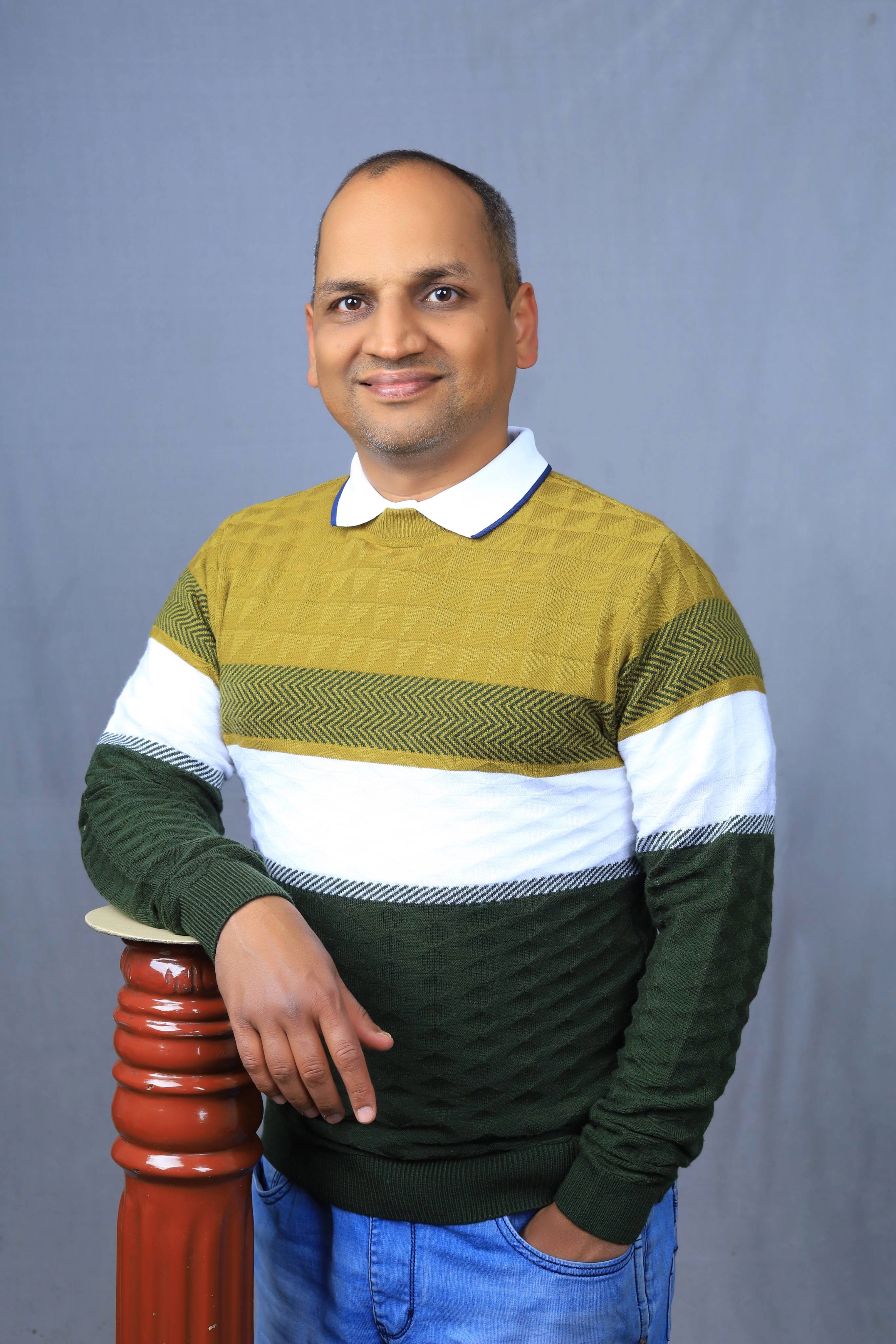 Approachable portrait for Paradigm Performance Coaching